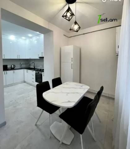 2 սենյականոց բնակարան Սարյանի փողոցում, 75 ք.մ., բարձր առաստաղներ, 2/5 հարկ, եվրովերանորոգված