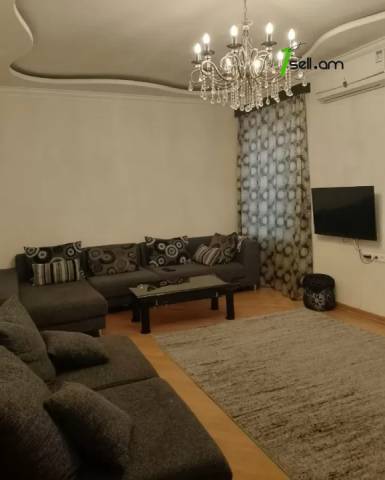 4 սենյականոց բնակարան Հովհաննես Թումանյանի փողոցում, 107 ք.մ., բարձր առաստաղներ, 2/5 հարկ