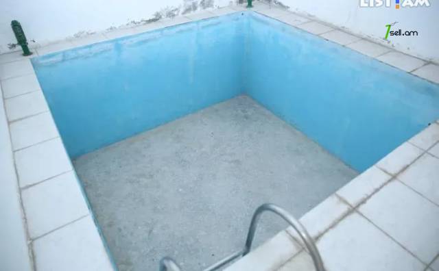 Մեկ հարկանի քարե տուն Մարշալ Բաղրամյան պողոտայում Արաբկիրում, 500 ք.մ., 2 սանհանգույց