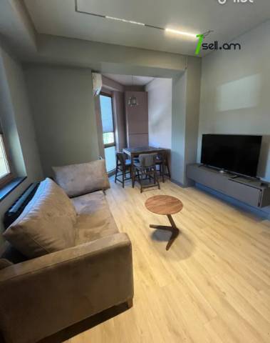 3 սենյականոց բնակարան նորակառույց շենքում Կոմիտասի պողոտայում, 56 ք.մ., 10/15 հարկ, բարձր առաստաղներ