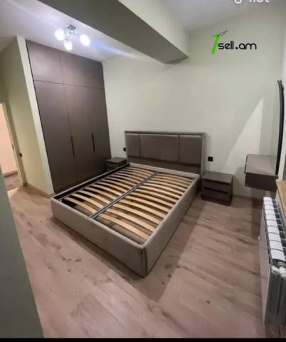 2 սենյականոց բնակարան նորակառույց շենքում Վերին Անտառային փողոցում, 70 քմ, 3/12 հարկ