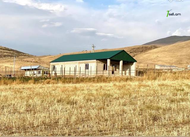 Հողատարածք ընդհանուր օգտագործման 1-րդ փողոցում Ակունքում, 30,000 քմ