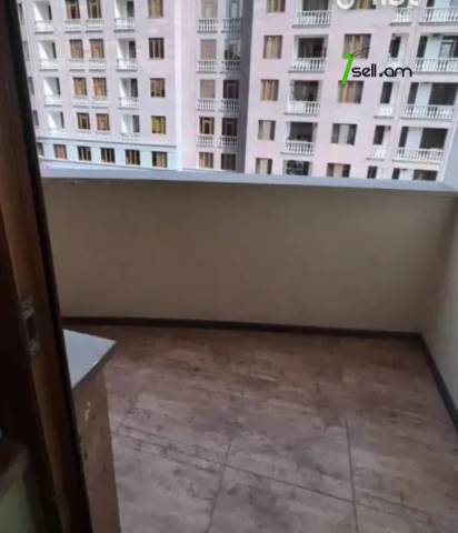 4 սենյականոց բնակարան նորակառույց շենքում Ադոնցի փողոցում, 98 քմ, 4/18 հարկ, բարձր առաստաղներ