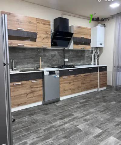 3 սենյականոց բնակարան նորակառույց շենքում, Նորաշեն թաղամաս, 89 ք.մ., 8/12 հարկ, բարձր առաստաղներ