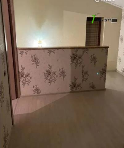 Երկու հարկանի քարե տուն Պարույր Սևակ թաղամասի 1-ին փողոցում Առինջում, 130 քմ, 2 սանհանգույց