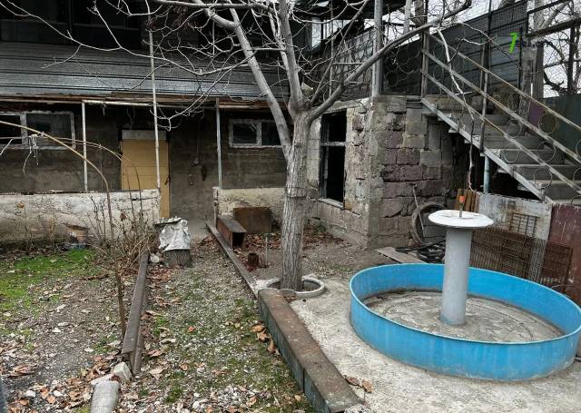 Հողատարածք բնակելի շինությունների համար Նուբարաշենի փողոցում Էրեբունիում, 200 ք.մ.