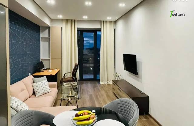 2 սենյականոց բնակարան նորակառույց շենքում Արամ Խաչատրյանի փողոցում, 61 քմ, 5/11 հարկ