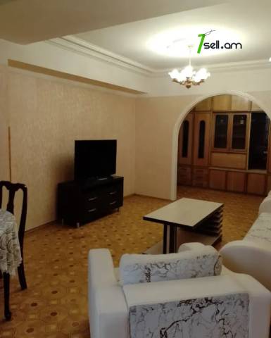 2 սենյականոց բնակարան Ամիրյան փողոցում, 70 քմ, 6/9 հարկ, կապիտալ վերանորոգված