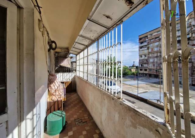 3 սենյականոց բնակարան Արմեն Տիգրանյանի փողոցում, 100 քմ, 1/9 հարկ