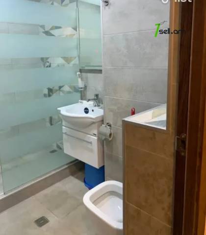 3 սենյականոց բնակարան նորակառույց շենքում Ալեք Մանուկյան փողոցում, 62 ք.մ., 7/11 հարկ