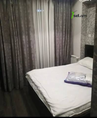 2 սենյականոց բնակարան, Movses Khorenatsi Street, 50 քմ, կապիտալ վերանորոգված