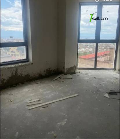 3 սենյականոց բնակարան Մամիկոնյանց փողոցում, 100 քմ, 13/16 հարկ, 2 սանհանգույց, բարձր առաստաղներ