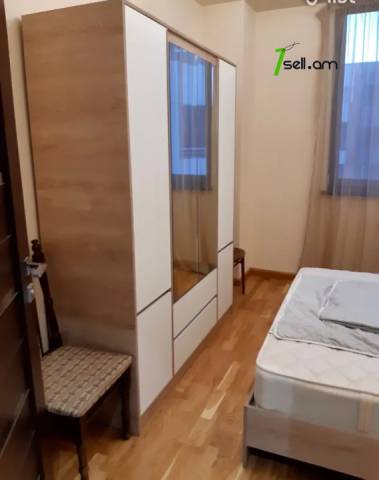 2 սենյականոց բնակարան նորակառույց շենքում Պարույր Սևակի փողոցում, 70 ք.մ., բարձր առաստաղներ