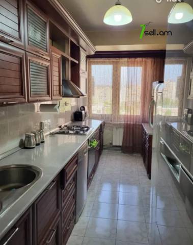 4 սենյականոց բնակարան Զորավար Անդրանիկի փողոցում, 110 ք.մ., 4/15 հարկ, եվրովերանորոգված