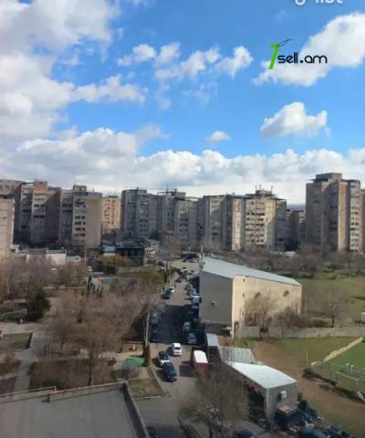 4 սենյականոց բնակարան, Ավան-Առինջ 1-ին միկրոշրջան, 82 քմ, նախավերջին հարկ, եվրովերանորոգված