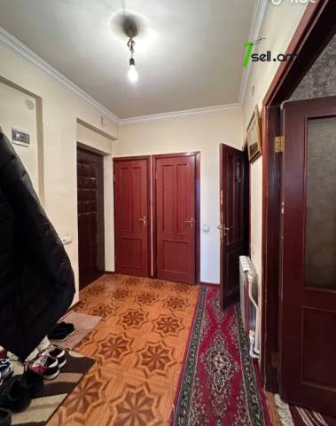 3 սենյականոց բնակարան, Թբիլիսյան խճուղի, 55 քմ, 3/16 հարկ, եվրովերանորոգված