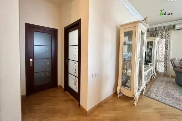 3 սենյականոց բնակարան նորակառույց շենքում Մարո Մարգարյան փողոցում, 92 ք.մ., 10/12 հարկ