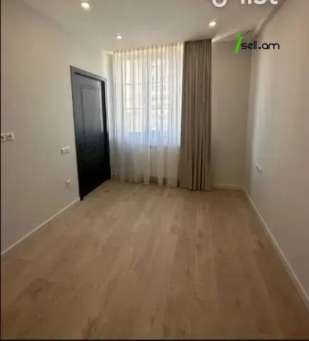 3 սենյականոց բնակարան Սարյանի փողոցում, 81 ք.մ., նախավերջին հարկ, դիզայներական ոճով վերանորոգված