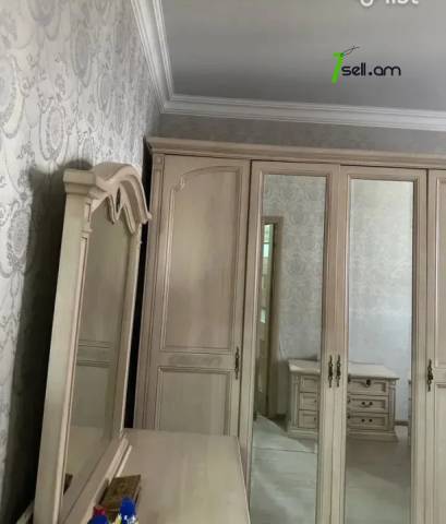 4 սենյականոց բնակարան Դավթաշենում, 100 քմ, 7/9 հարկ, բարձր առաստաղներ, եվրովերանորոգված