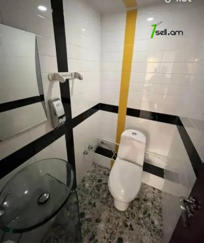 3 սենյականոց բնակարան, Քուչակ թաղամաս, 78 քմ, նախավերջին հարկ, 2 սանհանգույց, կապիտալ վերանորոգված