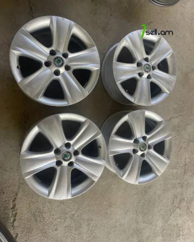 GGG. Bandajner r17 Mercedesii 4hat