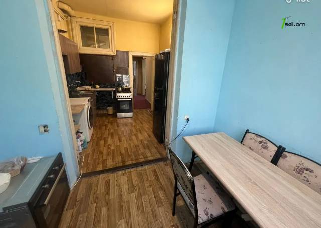 Բազմաֆունկցիոնալ գույք Սայաթ-Նովայի պողոտայում կենտրոնում, 70 քմ