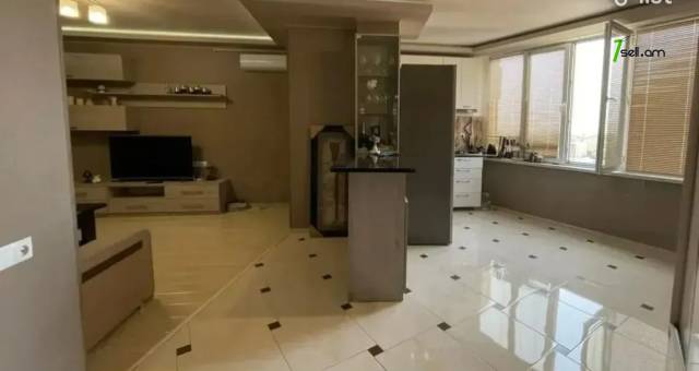 3 սենյականոց բնակարան նորակառույց շենքում, Նորաշեն թաղամաս, 60 ք.մ., նախավերջին հարկ