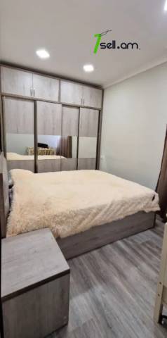 Մեկ հարկանի քարե տուն, Չարենցի նրբանցք կենտրոնում, 100 ք.մ., կապիտալ վերանորոգված