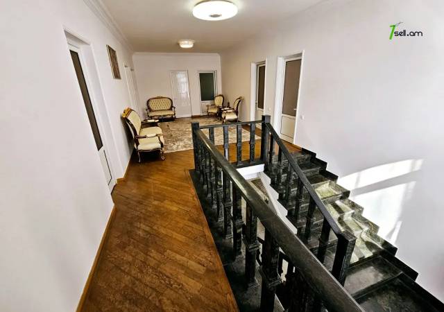 Երկու հարկանի քարե տուն Քանաքեռ Զեյթունում, 1600 ք.մ., 3+ սանհանգույց, կապիտալ վերանորոգված