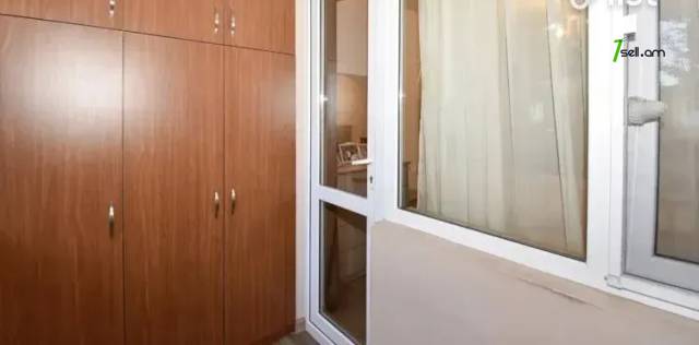 3 սենյականոց բնակարան Կոմիտասի պողոտայում, 75 ք.մ., 2/7 հարկ, 2 սանհանգույց, մի քանի պատշգամբ