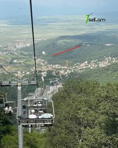 Հողատարածք հասարակական շինությունների համար Մհեր Մկրտչյան փողոցում Ծաղկաձորում, 15,500 ք.մ.