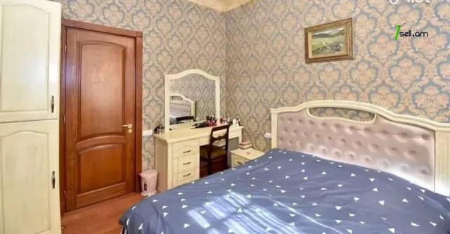 3 սենյականոց բնակարան նորակառույց շենքում Անտառային փողոցում, 116 ք.մ., բարձր առաստաղներ, 1/5 հարկ