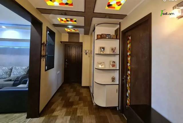 4 սենյականոց բնակարան Պուշկինի փողոցում, 95 քմ, 3/10 հարկ, կապիտալ վերանորոգված