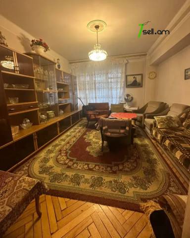 2 սենյականոց բնակարան Փավստոս Բուզանդի փողոցում, 70 ք.մ., բարձր առաստաղներ, 6/9 հարկ