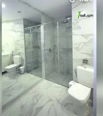 Ընդարձակ 4 սենյականոց բնակարան նորակառույց շենքում Վարդանանց փողոցում, 207 քմ, 21/23 հարկ