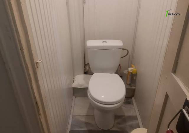 3 սենյականոց բնակարան Արցախի պողոտայում, 57 ք.մ., եվրովերանորոգված, քարե շենք