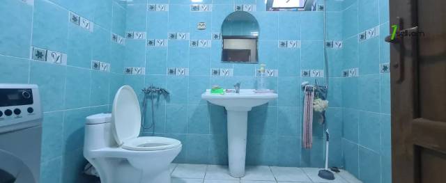 3 սենյականոց բնակարան, Դավթաշեն 3-րդ թաղամաս, 85 ք.մ., 1/3 հարկ, բարձր առաստաղներ