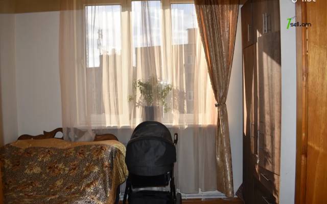 2 սենյականոց բնակարան Նելսոն Ստեփանյան փողոցում, 56 քմ, նախավերջին հարկ, կոսմետիկ վերանորոգում