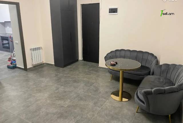 3 սենյականոց բնակարան նորակառույց շենքում Նիկողայոս Ադոնցի փողոցում, 88 քմ, 2/8 հարկ, 2 սանհանգույց