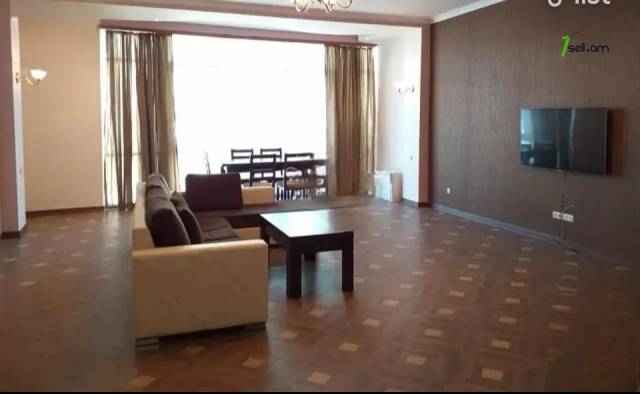 4 սենյականոց բնակարան նորակառույց շենքում Արամի փողոցում, 190 քմ, 9/16 հարկ, 3+ սանհանգույց