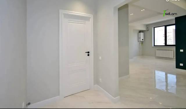 2 սենյականոց բնակարան Եզնիկ Կողբացու փողոցում, 43 ք.մ., նախավերջին հարկ