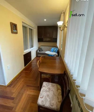 3 սենյականոց բնակարան, Սայաթ-Նովա թաղամաս, 78 քմ, 1/9 հարկ, եվրովերանորոգված