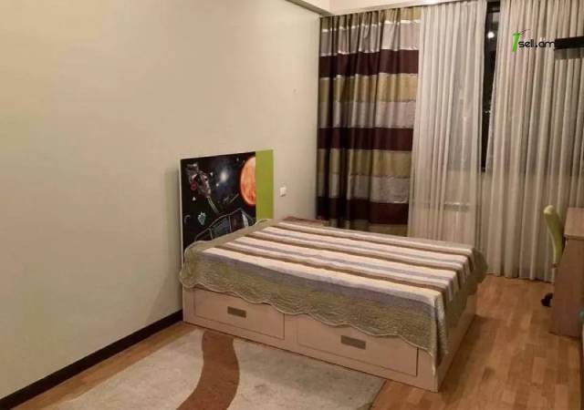 3 սենյականոց բնակարան նորակառույց շենքում Քեռու փողոցում, 118 ք.մ., 2 սանհանգույց, բարձր առաստաղներ