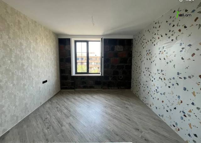 2 սենյականոց բնակարան Կոմիտասի պողոտայում, 43 քմ, նախավերջին հարկ, բարձր առաստաղներ