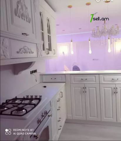 3 սենյականոց բնակարան Սարյանի փողոցում, 75 ք.մ., 5/11 հարկ, դիզայներական ոճով վերանորոգված