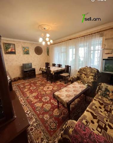 3 սենյականոց բնակարան Զաքարիա Քանաքեռցու փողոցում, 79 քմ, 6/9 հարկ, մի քանի պատշգամբ