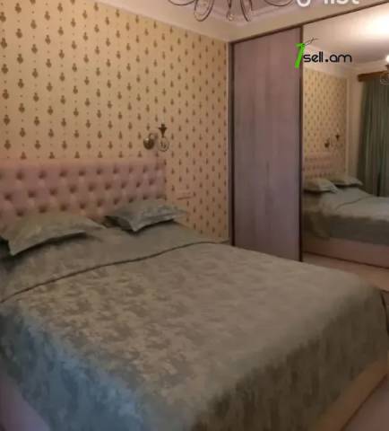 3 սենյականոց բնակարան նորակառույց շենքում Չեխովի փողոցում, 91 ք.մ., 2 սանհանգույց, բարձր առաստաղներ