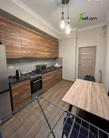 2 սենյականոց բնակարան նորակառույց շենքում Կոմիտասի պողոտայում, 67 ք.մ., բարձր առաստաղներ, 14/19 հարկ