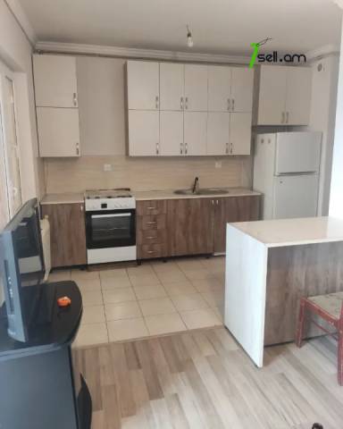 2 սենյականոց բնակարան Առնո Բաբաջանյան փողոցում, 50 ք.մ., 4/9 հարկ, կապիտալ վերանորոգված