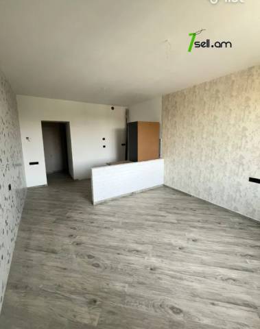 2 սենյականոց բնակարան Կոմիտասի պողոտայում, 43 քմ, նախավերջին հարկ, բարձր առաստաղներ